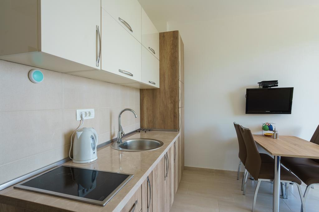 Apartment SuperSeaView Sutomore Extérieur photo